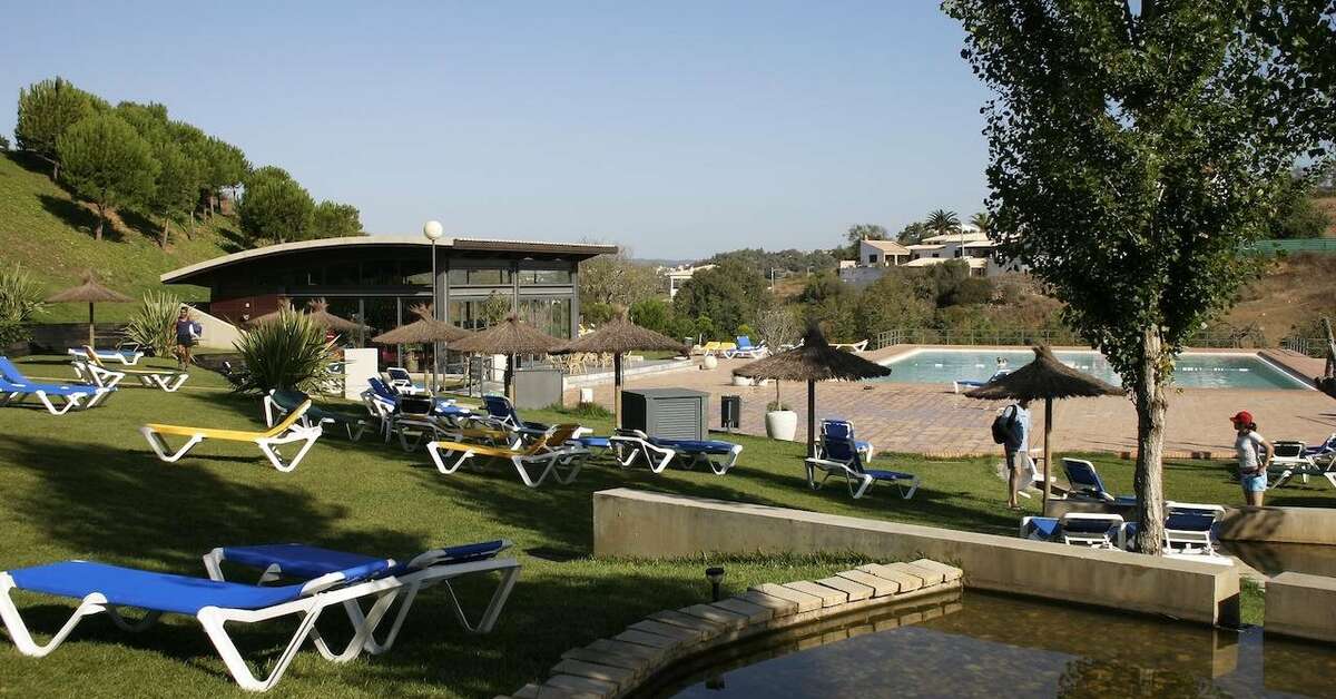 Een foto van het terras bij Appartementen Vitasol Park