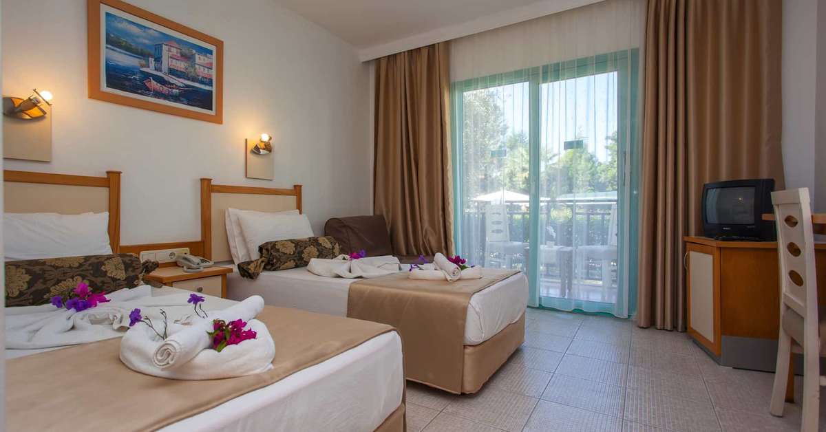Een foto van Rebin Beach Hotel