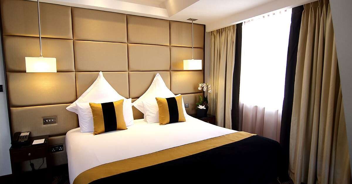 Een foto van The Piccadilly London West End