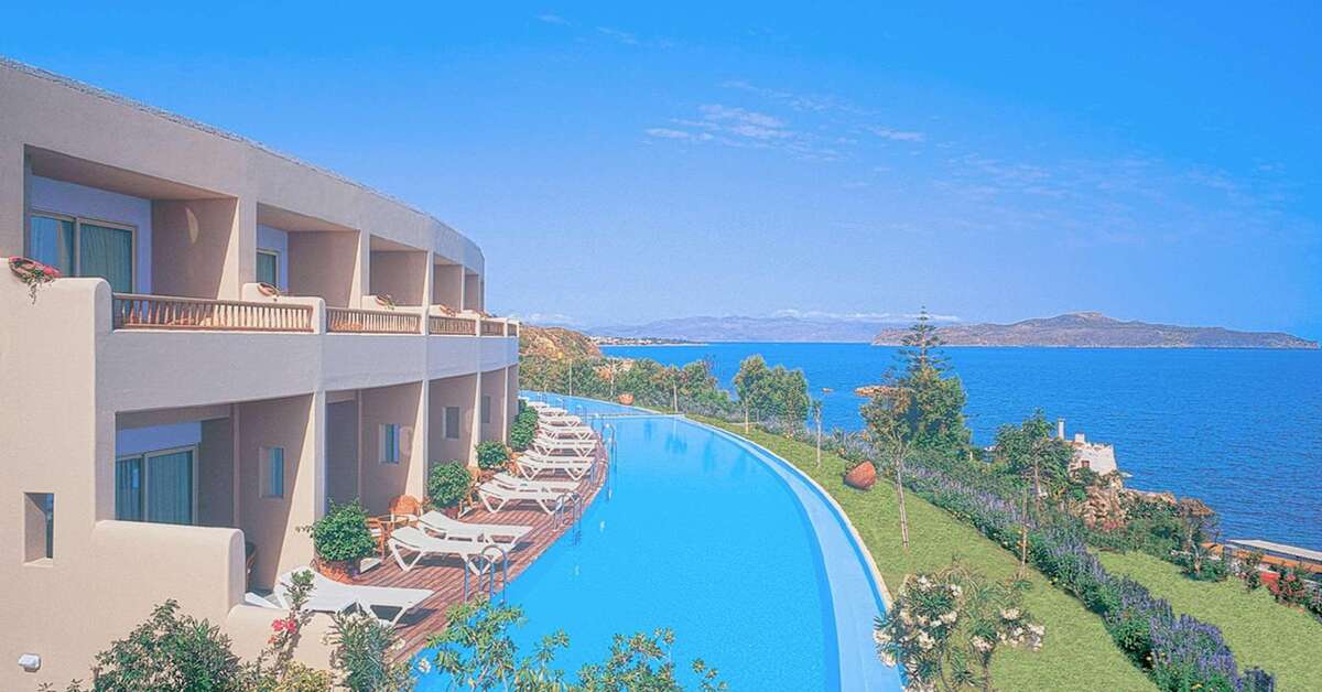 Een foto van het zwembad bij Leptos Panorama Hotel