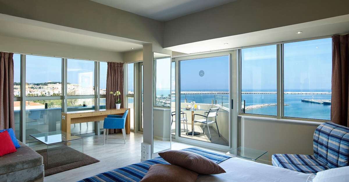 Ein Foto Kyma Suites Beach Hotel