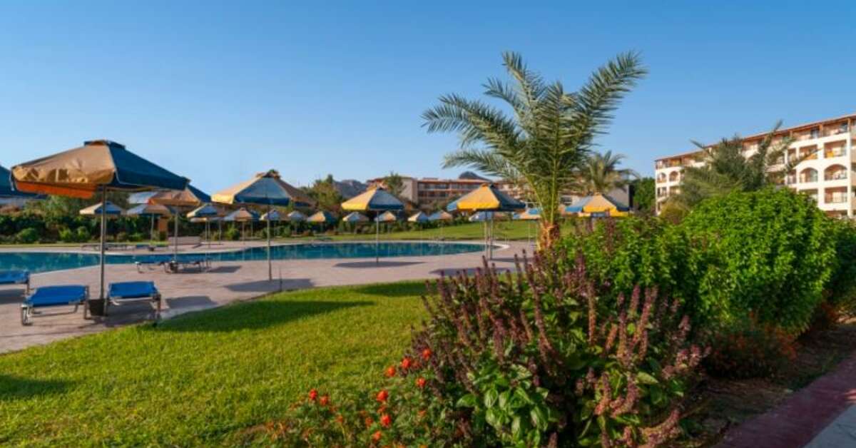 Een foto van het zwembad bij Myrina Beach Hotel