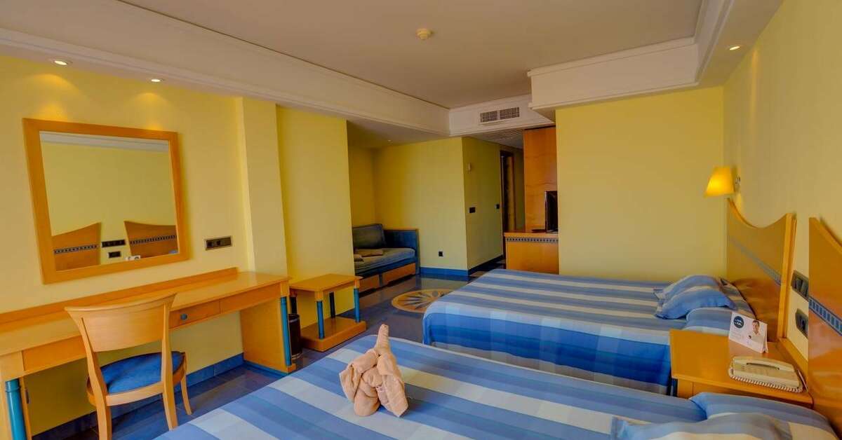 Een foto van SBH Crystal Beach Hotel & Suites