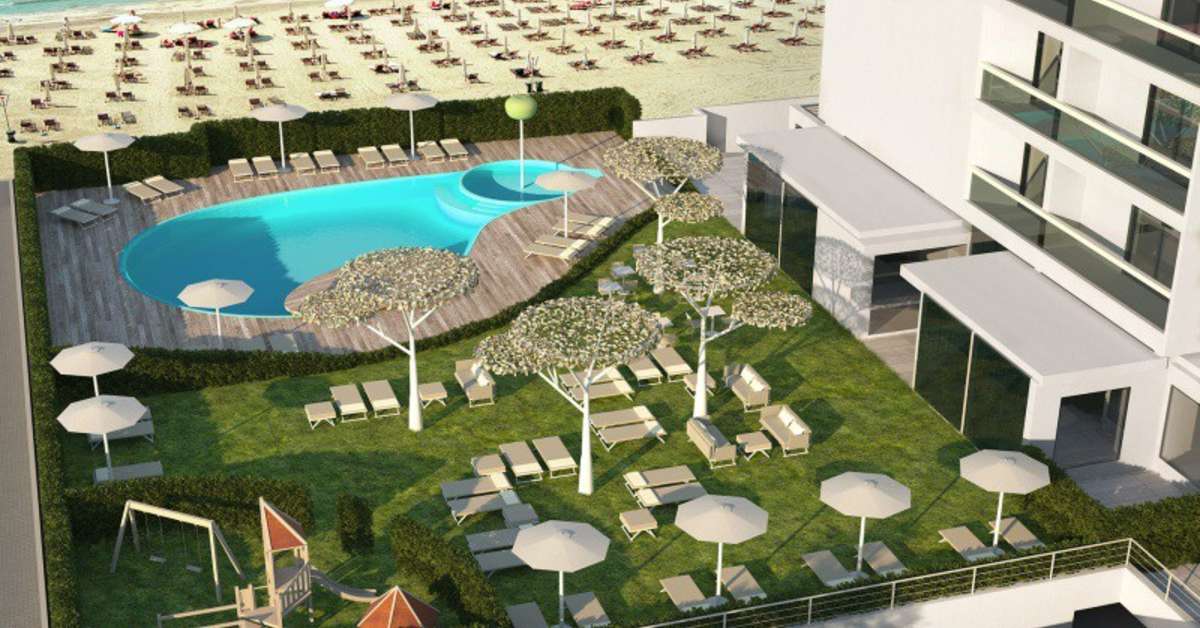 Een foto van het zwembad bij Hotel Nautilus