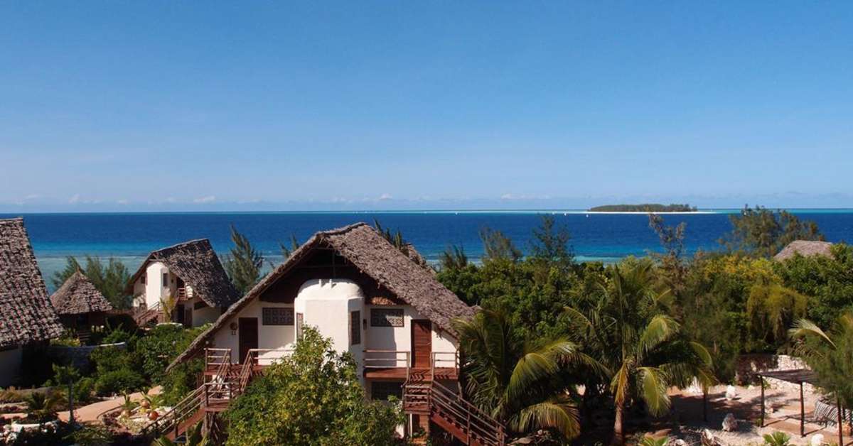 Een foto van de buitenkant van Sunshine Marine Lodge