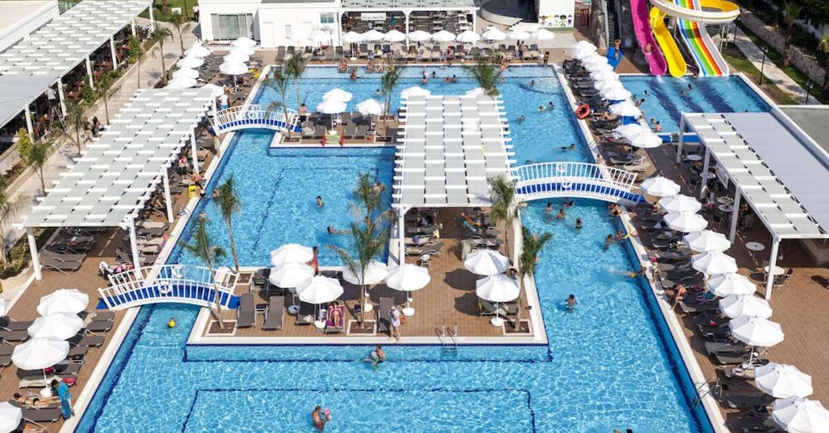 Een foto van het zwembad bij Karmir Resort & Spa