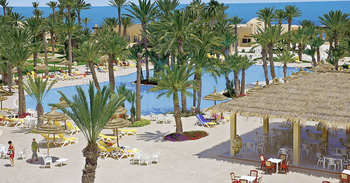Een foto van het zwembad bij Zita Beach Resort