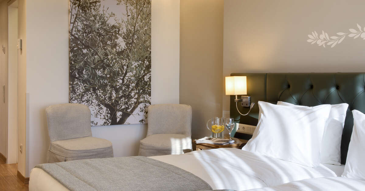 Ein Foto Titania Hotel