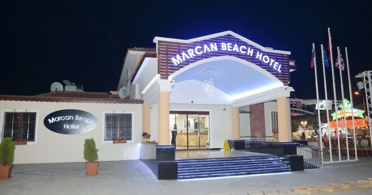 Ein Foto von der Außenansicht des Marcan Beach Hotel