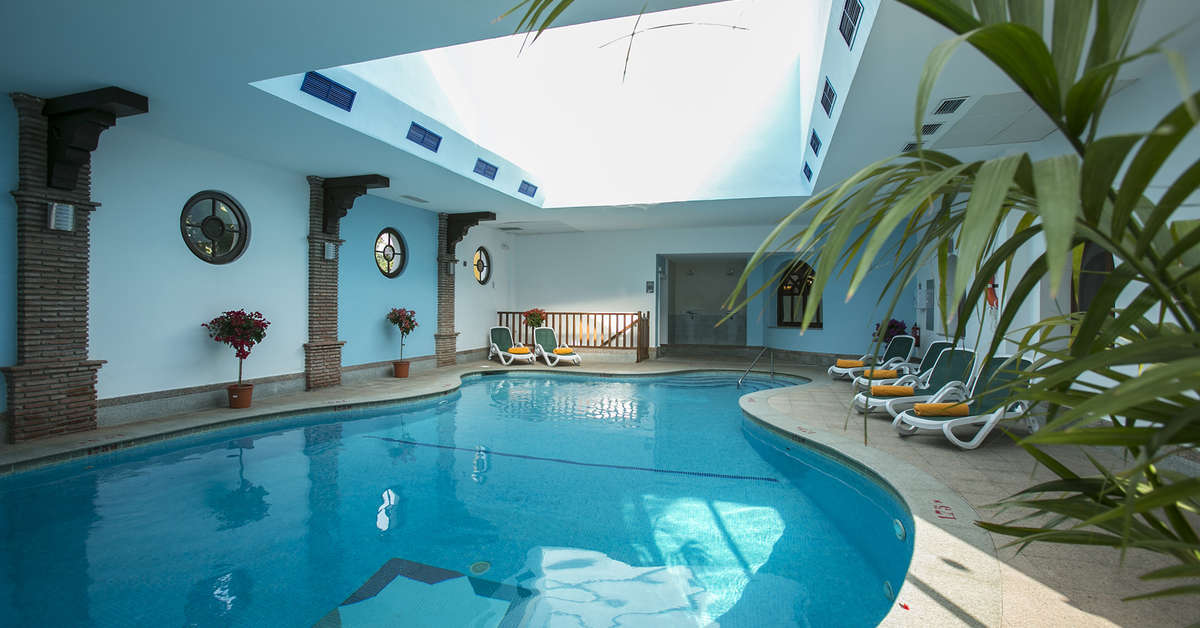 Een foto van het zwembad bij Ona Alanda Club Marbella