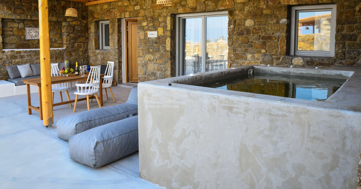 Een foto van Myconian Crown Suites