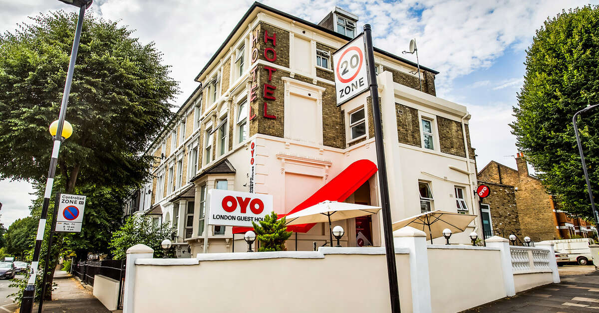 Een foto van OYO London Guest House