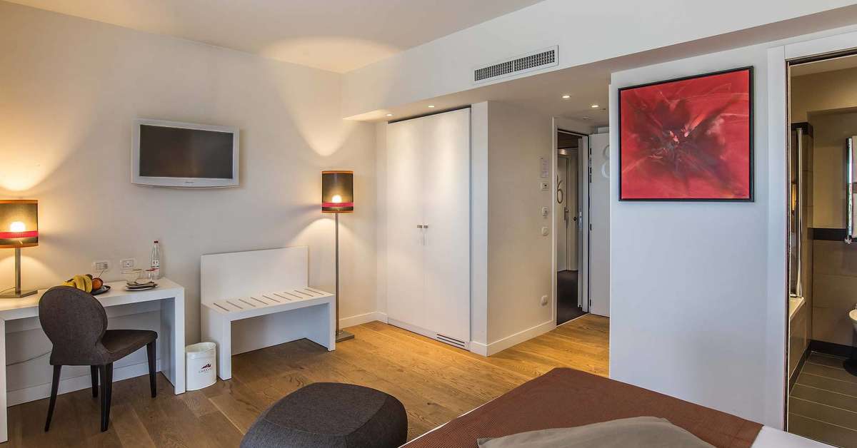 Ein Foto Caravel Hotel