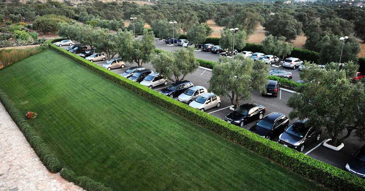 Een foto van het terras bij Gallipoli Resort