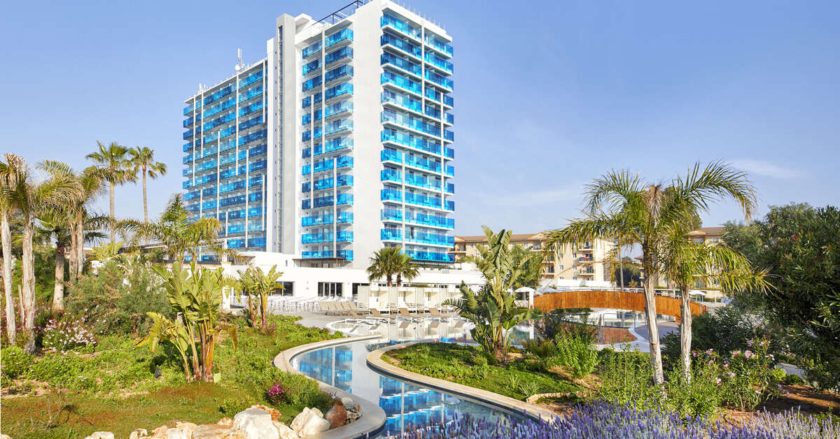 Ein Foto BG Tonga & Suites Tower Design Hotel