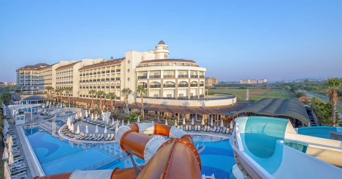 Een foto van het zwembad bij Port River Hotel & Spa