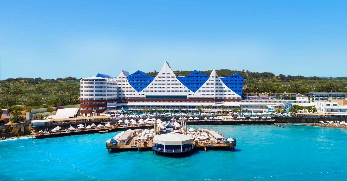 Een foto van het strand bij Orange County Resort Hotel Alanya