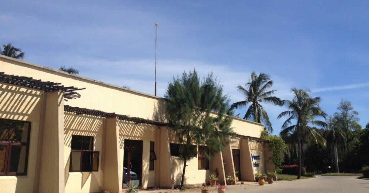 Ein Foto Bahari Beach Hotel