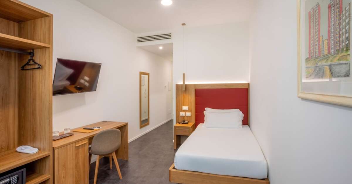 Een foto van V Hotel