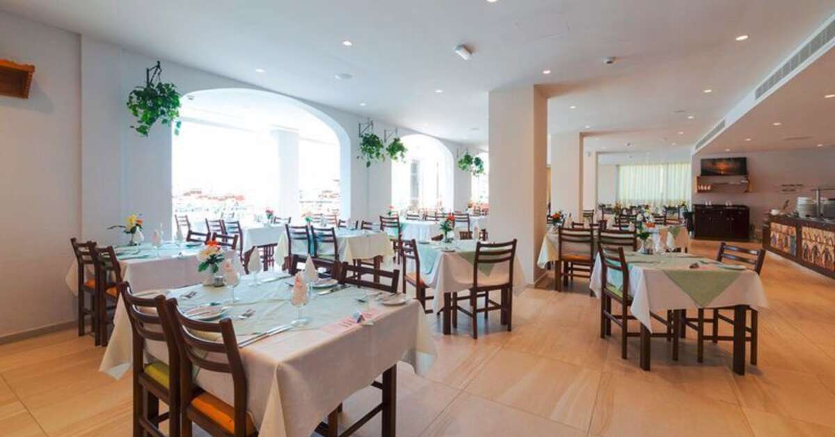 Een foto van de faciliteiten bij Hotel Mimosa Beach