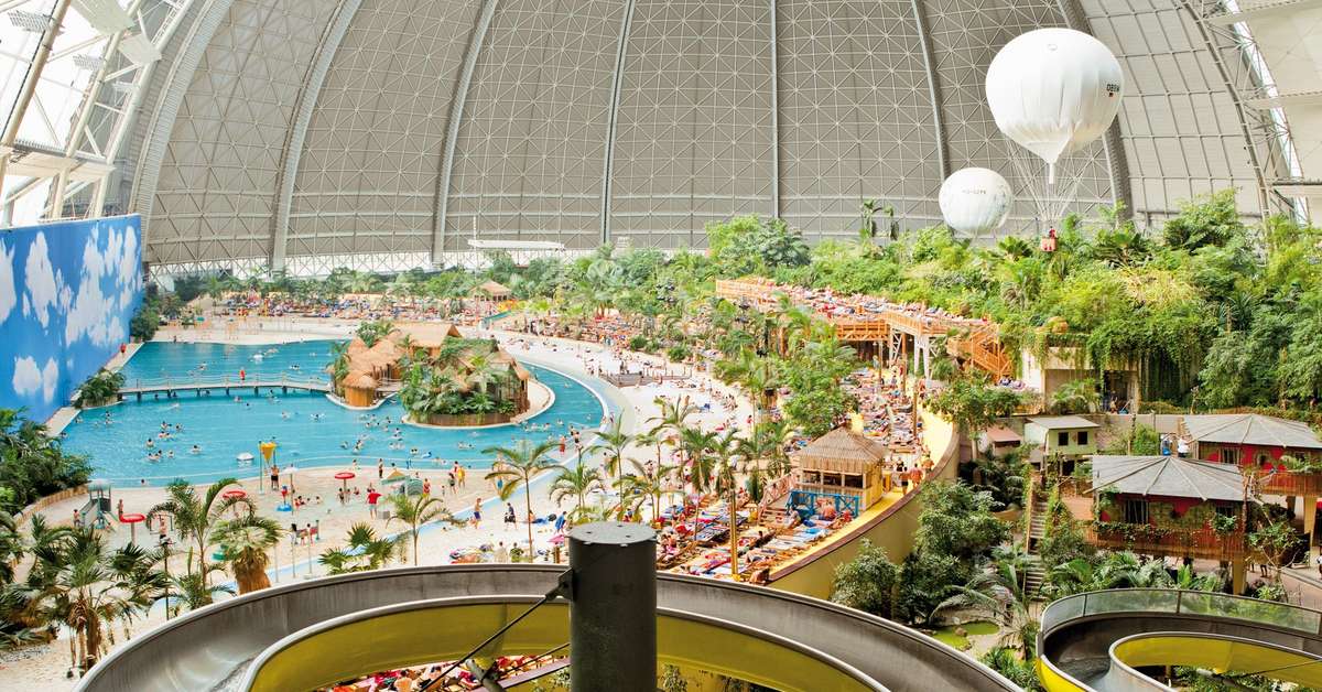 Een foto van een overzicht van Tropical Islands