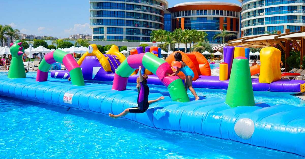 Een foto van het zwembad bij Hotel Baia Lara