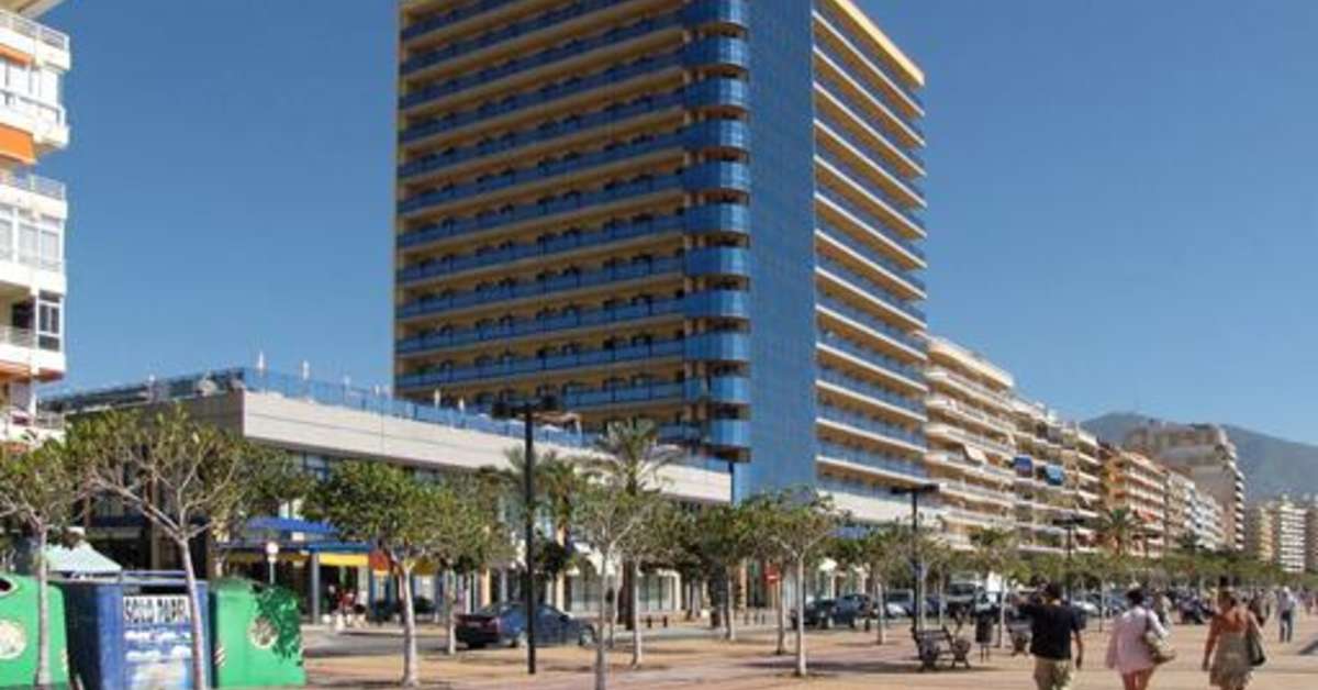 Een foto van de buitenkant van Hotel Yaramar