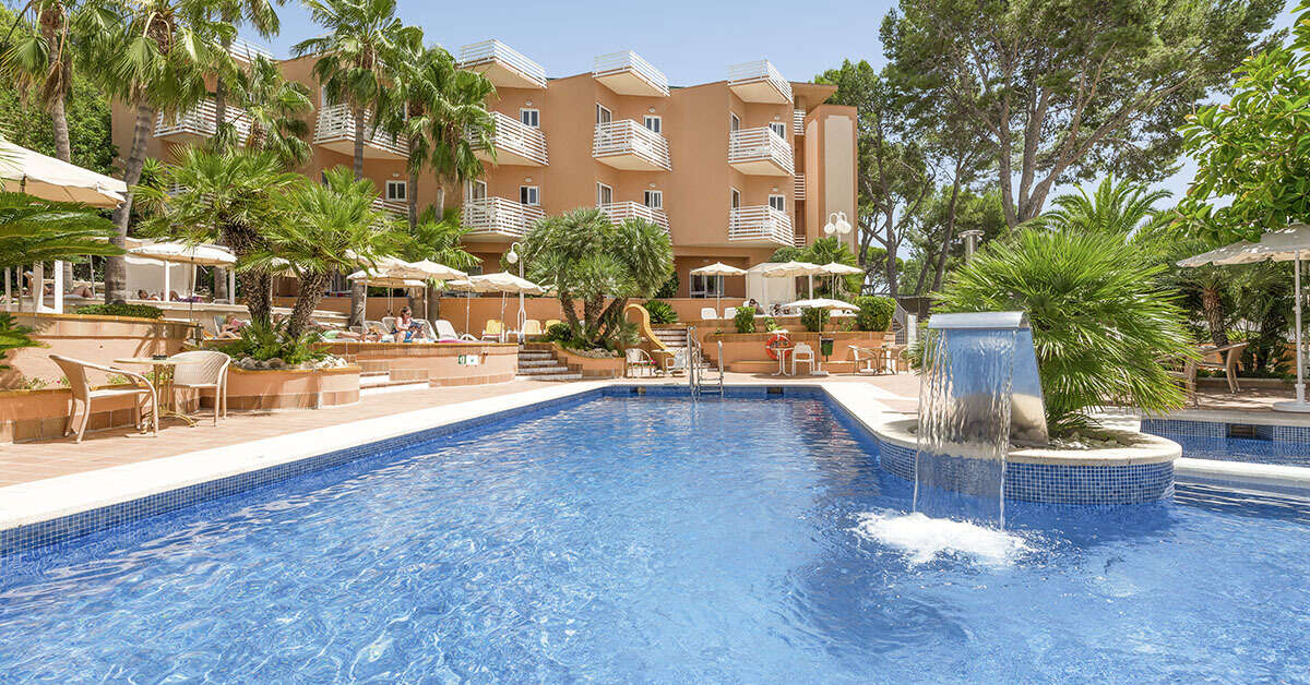 Een foto van een overzicht van Allsun Hotel Paguera Vera Beach
