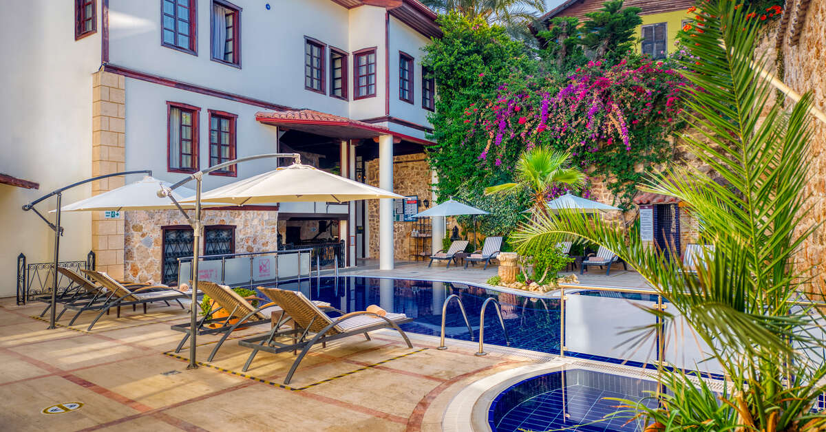 Ein Foto vom Pool im Dogan Hotel by Prana Hotels & Resorts