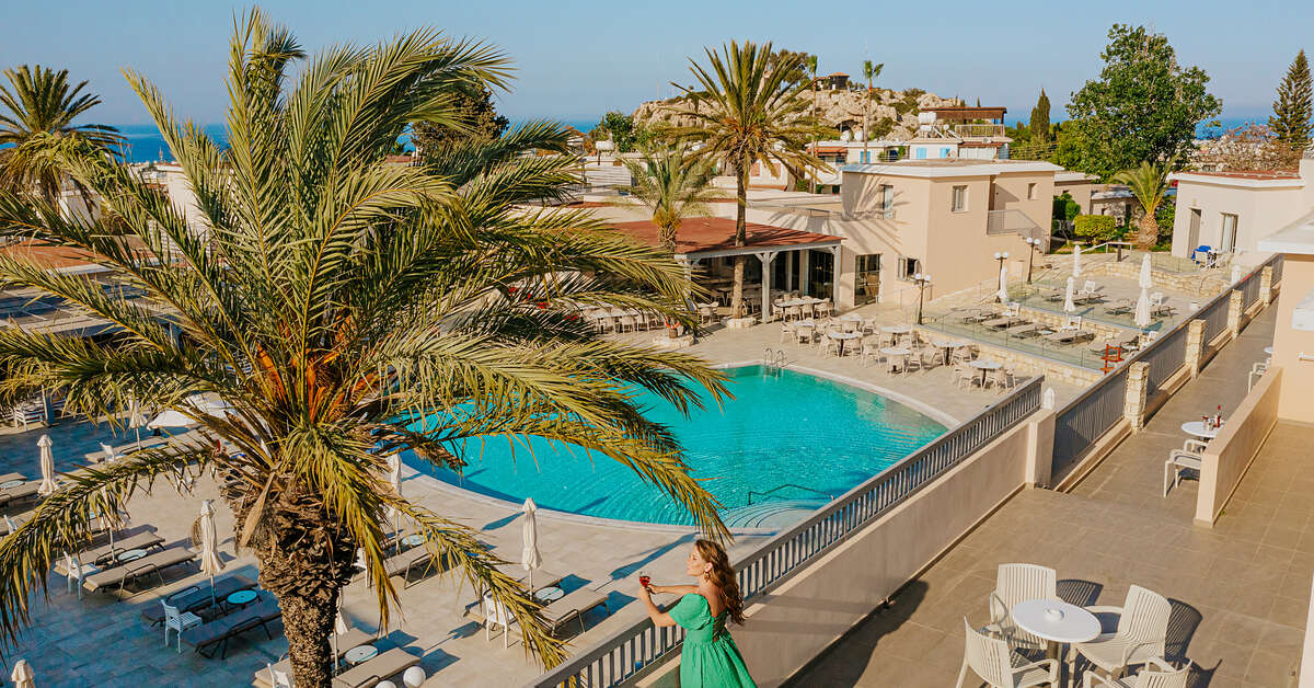 Ein Foto vom Pool im Louis St. Elias Resort & Waterpark