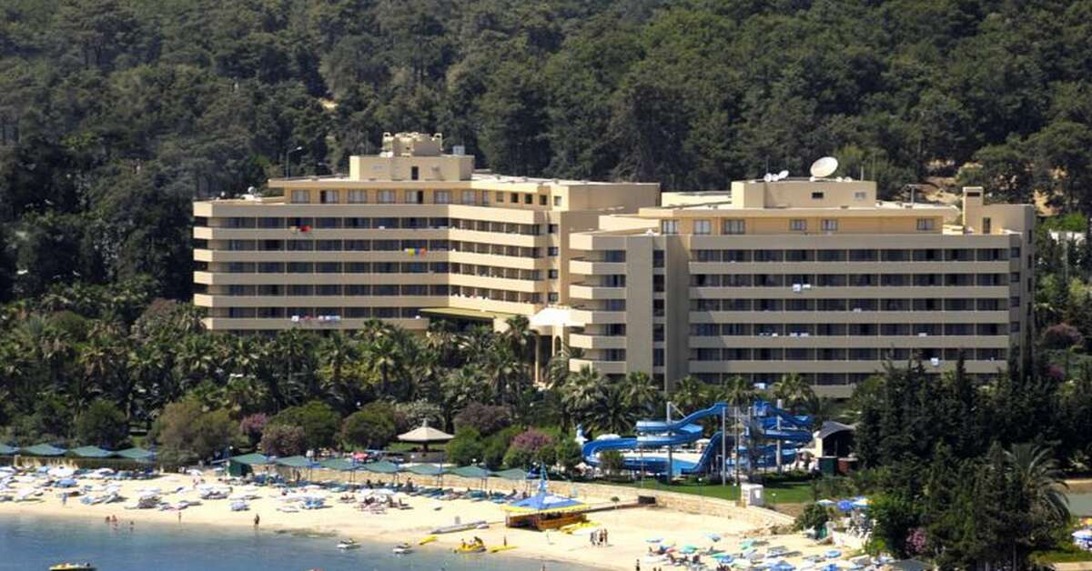 Een foto van de buitenkant van Özkaymak Incekum Hotel