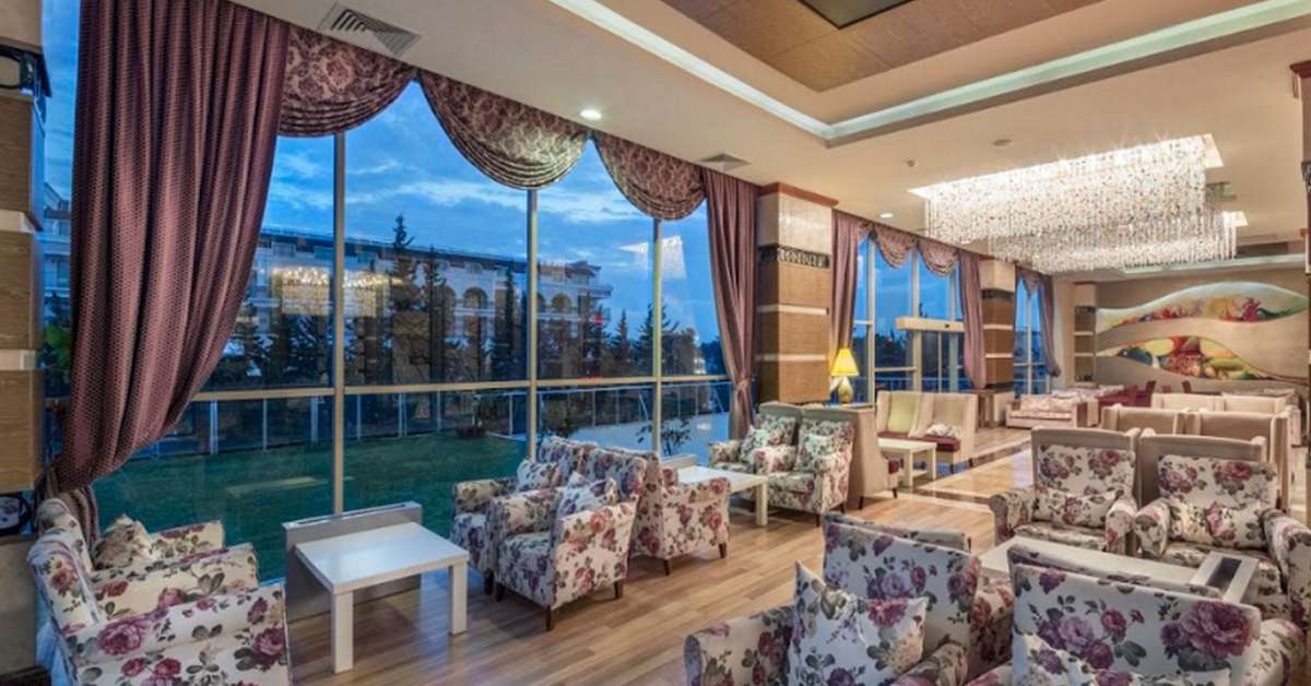 Een foto van het interieur van Hotel Grand Ring