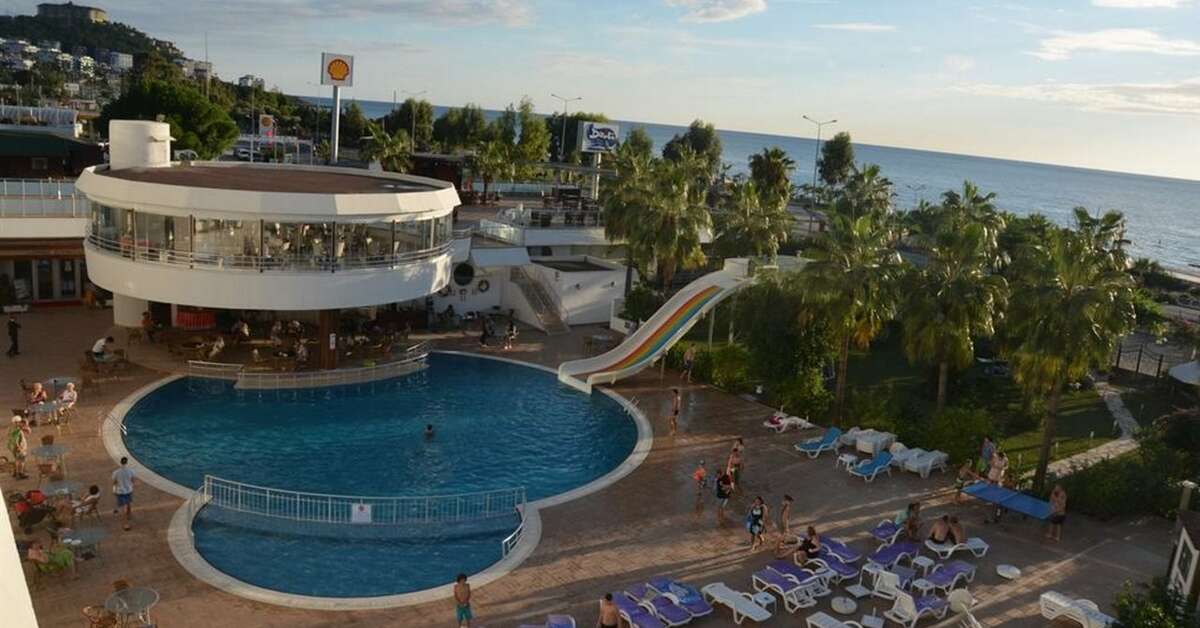 Een foto van het zwembad bij Hotel Drita