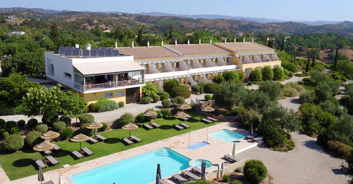 Ein Foto vom Pool im Hotel Rural Quinta do Marco