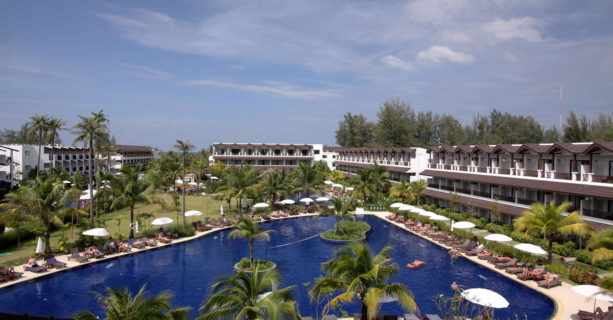 Een foto van het zwembad bij Sunprime Kamala Beach
