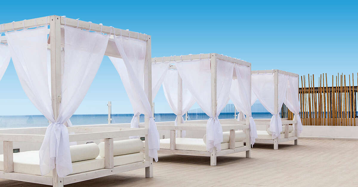 Een foto van het terras bij Blue Sea Hotel Lagos de Cesar