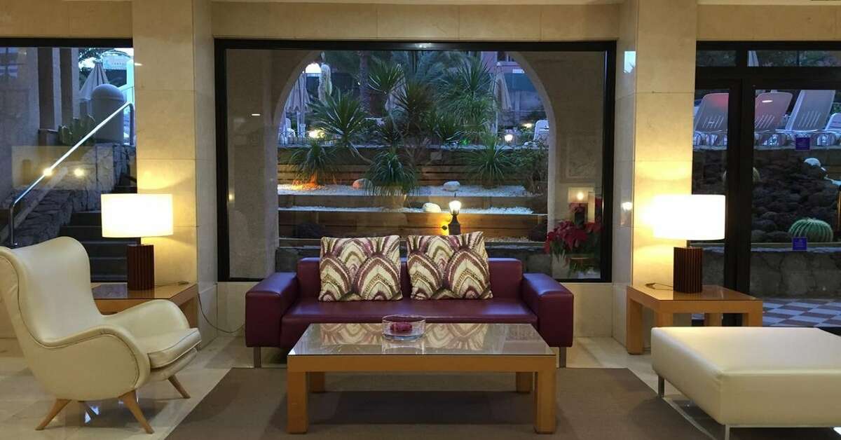Een foto van het interieur van MUR Hotel Neptuno