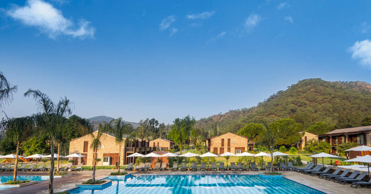 Een foto van het zwembad bij Rixos Premium Gocek