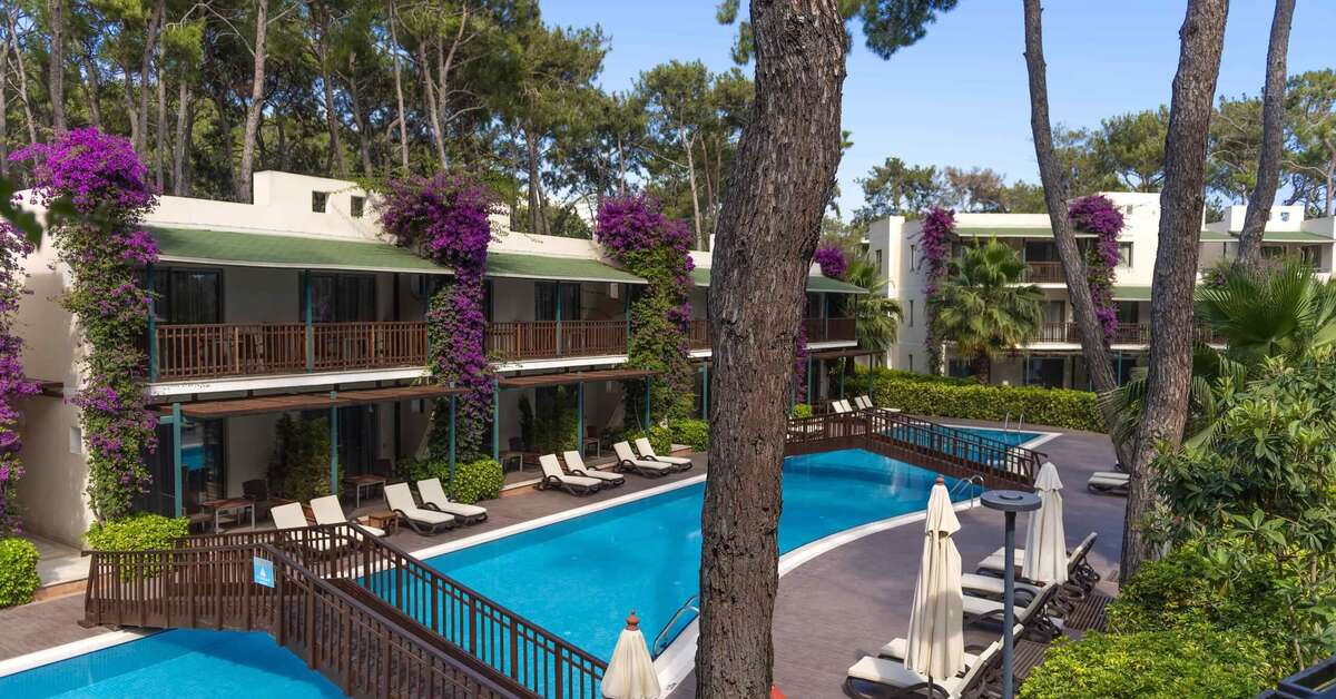 Een foto van het zwembad bij Turquoise Resort Hotel & Spa