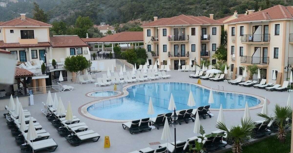 Ein Foto vom Pool im Marcan Beach Hotel