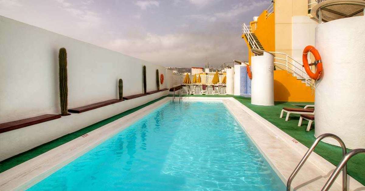 Een foto van het zwembad bij Bull Hotel Astoria