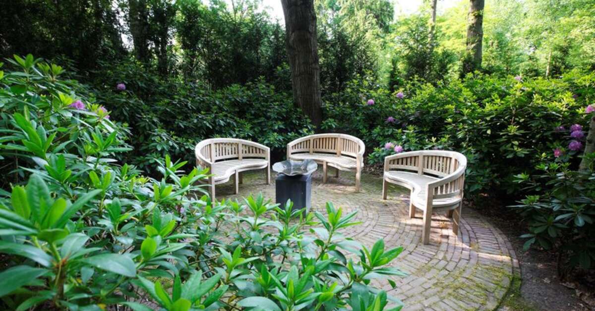 Een foto van het terras bij Fletcher Hotel Restaurant Sparrenhorst Veluwe