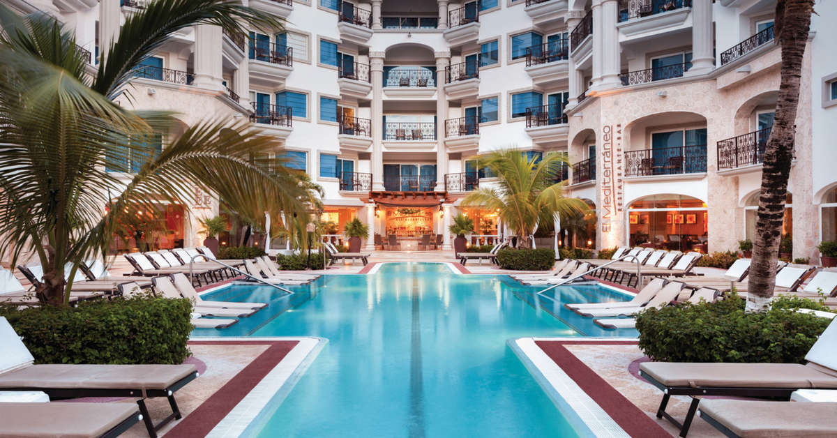 Een foto van het zwembad bij Hyatt Vivid Playa Del Carmen