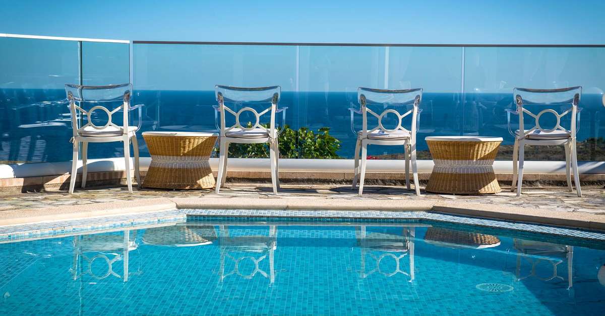 Een foto van het zwembad bij Happy Cretan Suites