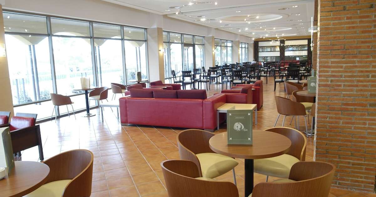 Een foto van het interieur van Hotel Mediterraneo Benidorm