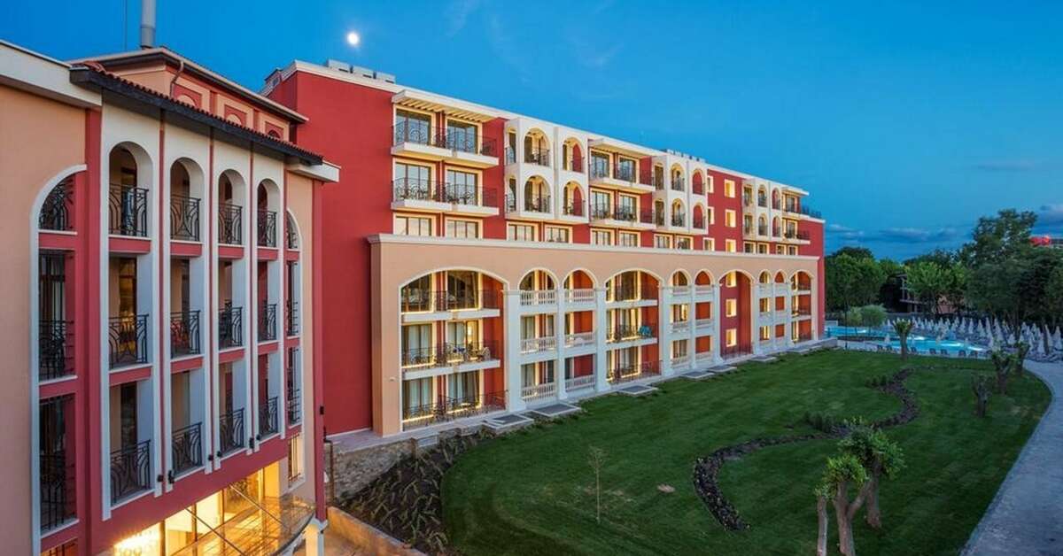 Een foto van de buitenkant van Festa Via Pontica Resort