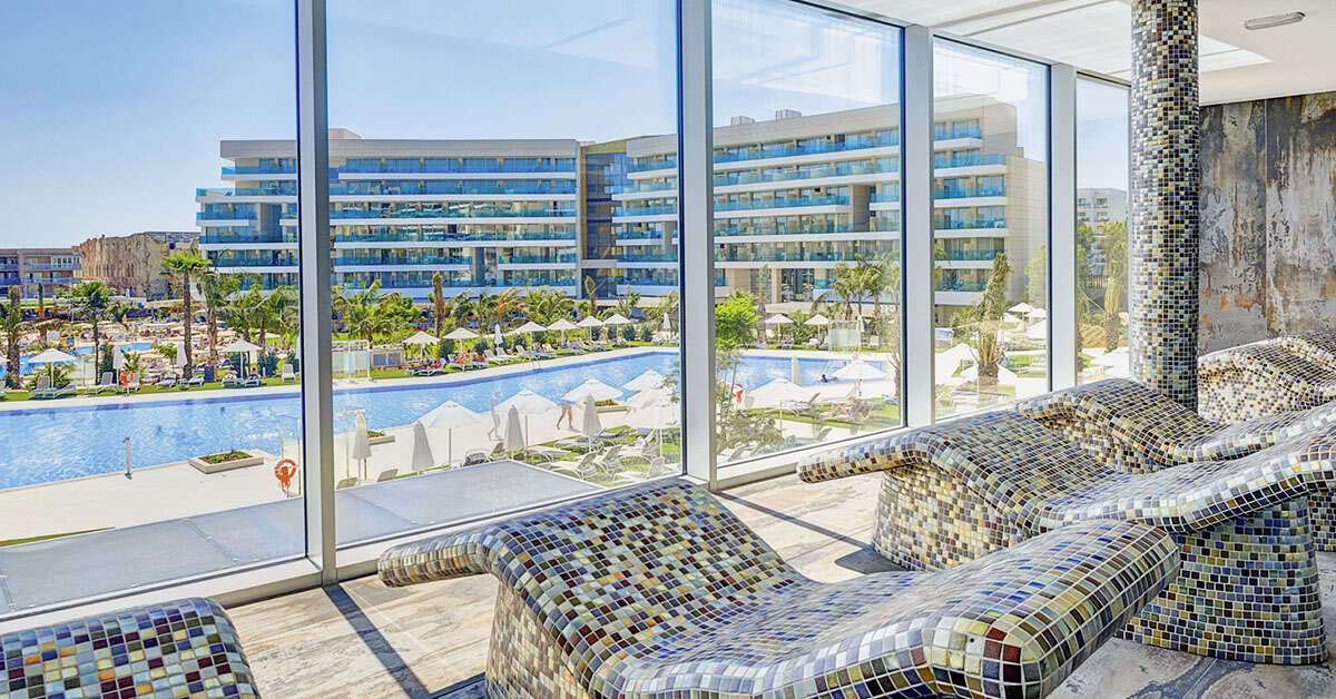 Een foto van het zwembad bij Hipotels Playa De Palma Palace Hotel & Spa