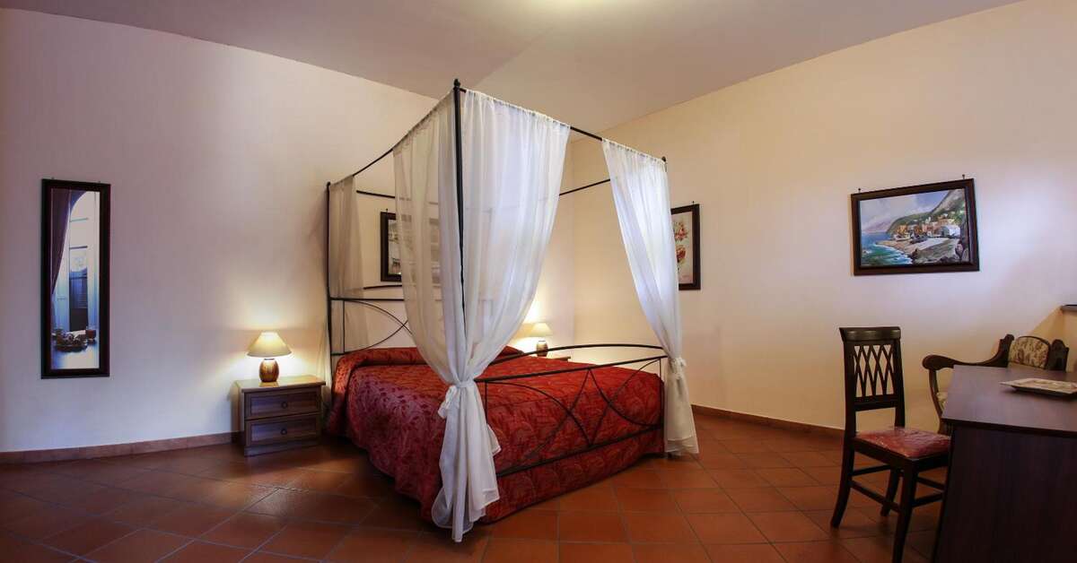 Een foto van Grand Hotel Capodimonte Naples