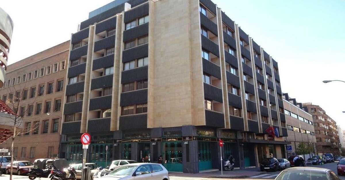 Een foto van Muralto Madrid Princesa