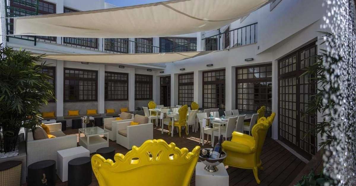 Een foto van het terras bij Josefa D Obidos Hotel